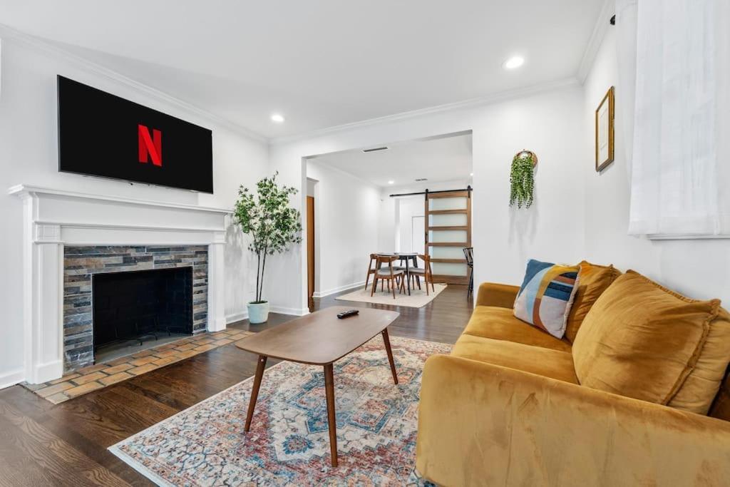 New! Modern Boho W/ 5bd/2br Sleeps 10